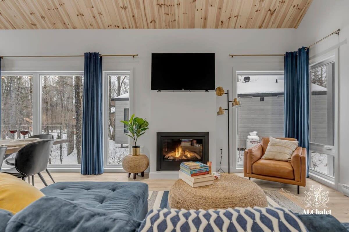 Chalet Bellevue Luxe Avec Spa Et Local A Velo Pont-Rouge Exteriör bild