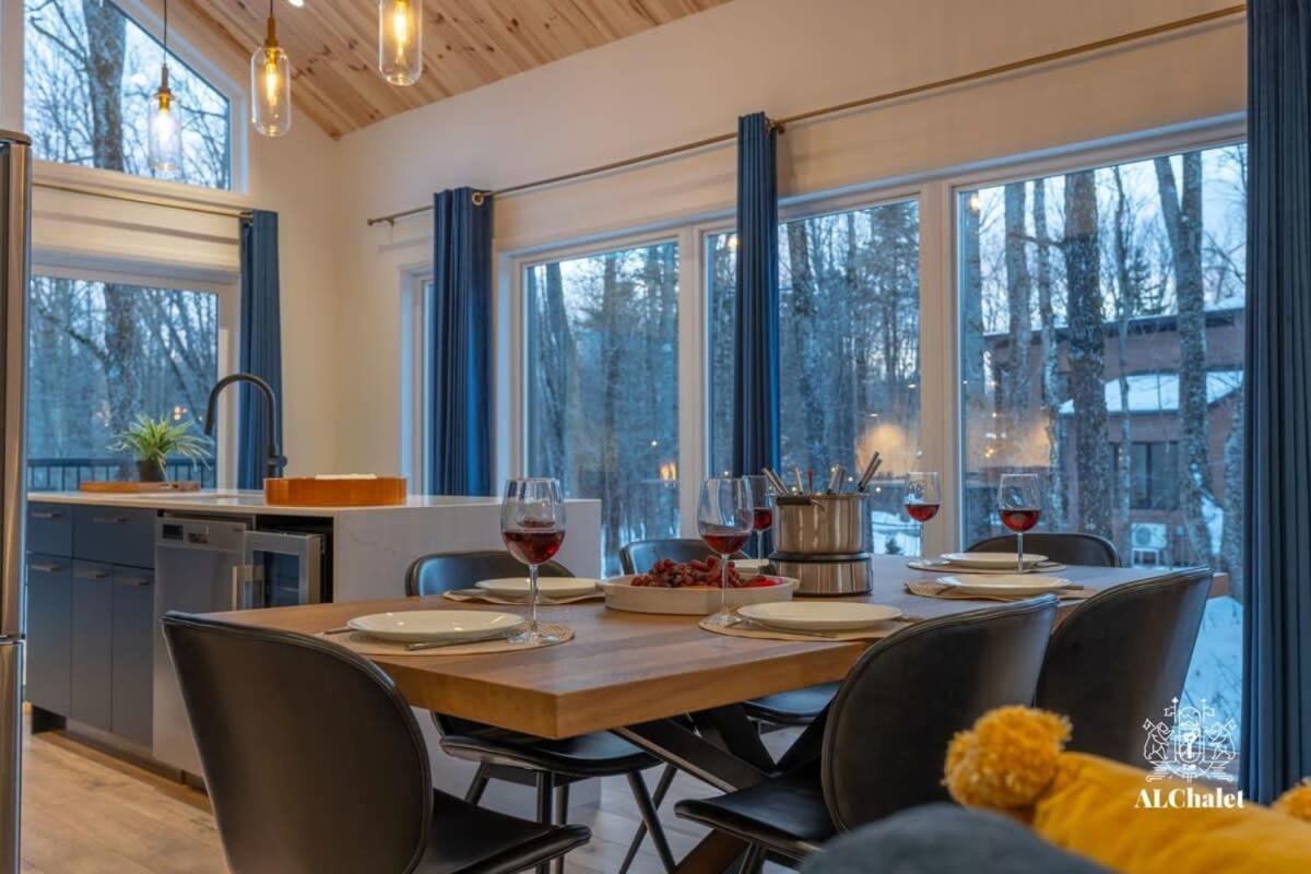 Chalet Bellevue Luxe Avec Spa Et Local A Velo Pont-Rouge Exteriör bild